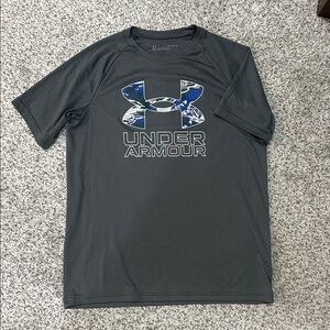 Boys Under Armour Short Sleeve Tee Size YLG Dark Grey Blue with Camo Logo
